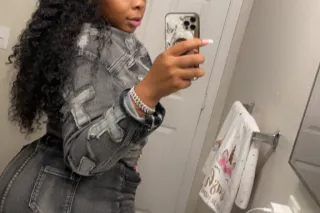 Natural Big Booty Babe 💋 - 25 - Image 3