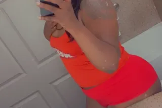 😘let me make your dreams become reality 😋 incalls/outcalls ask about my specials 🍫 - Image 5