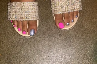 i BET I CAN MAKE YOU NUT FROM HEAD - Image 6