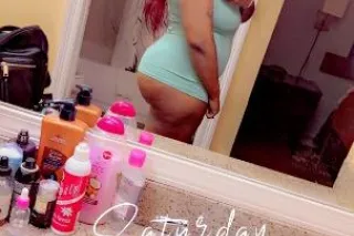 Incalls ONLY Available 24/7🥇Top Notch Experience🏆💦🍑WETT😻 💦big tits AND ass🍑 Come get this sexy peach🥵 I’m highly addictive AND 100% real✅ - Image 2
