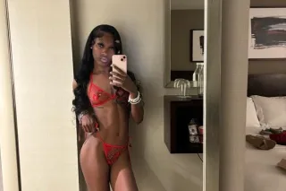 High Class Ho - Image 2